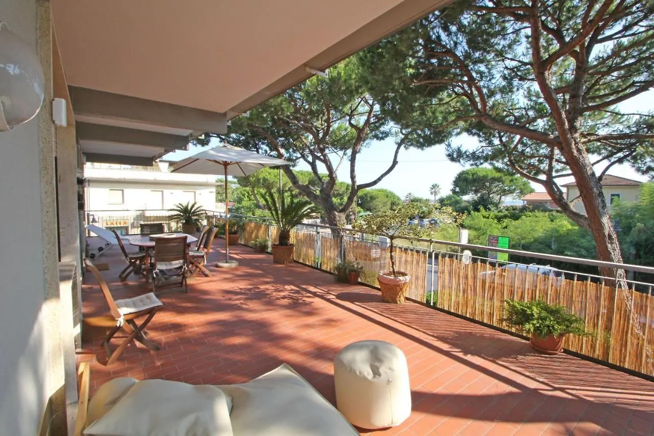 Appartamento Dei Ronchi Marina di Massa Italy